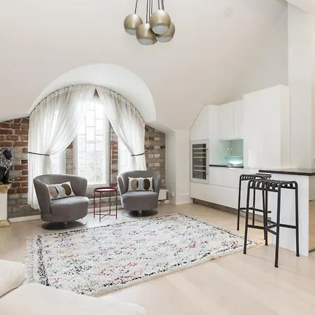 Glorious Penthouse With Private Sauna And Jacuzzi Helsinki